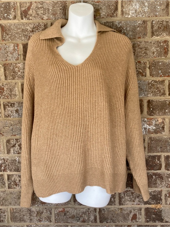 Vince Camuto Sweaters - Vince Camuto  Knit Sweater with Collar size Medium Camel